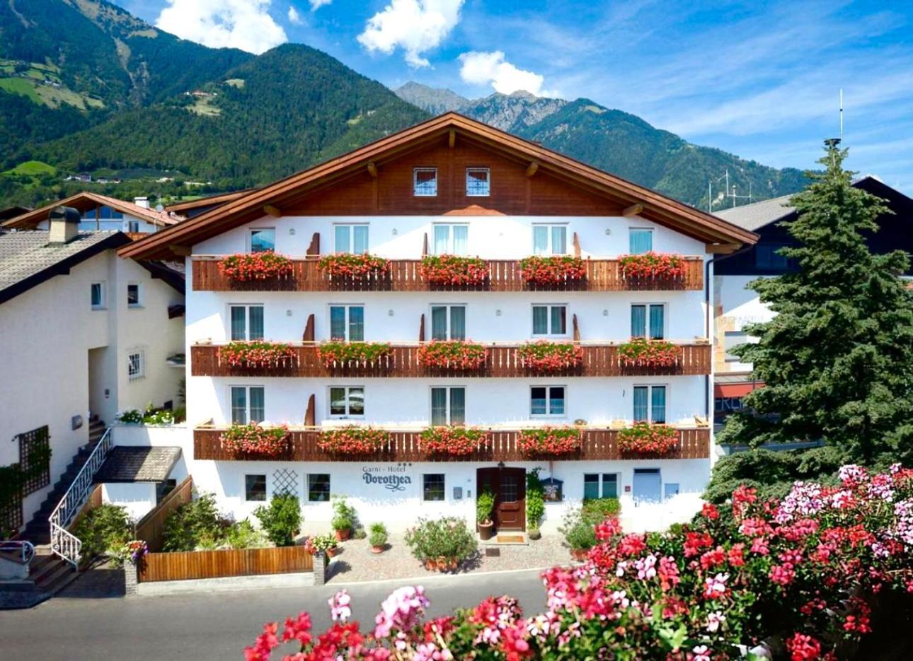 Garni Hotel Dorothea Tirolo Extérieur photo